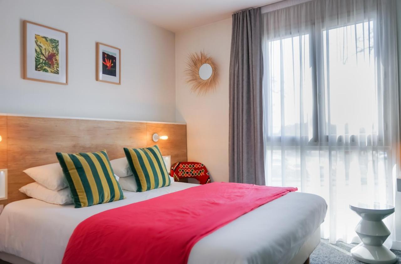 בריב-לה-גייארד Hotel Le Collonges Tv Connecte Wifi Netflix מראה חיצוני תמונה